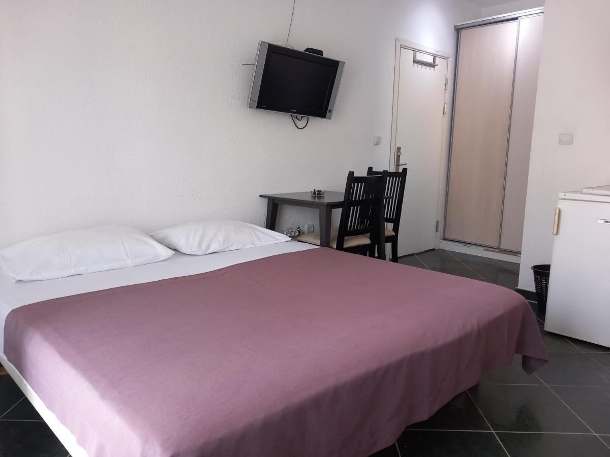 Villa Emeja - Bar - Montenegro Bagian luar foto